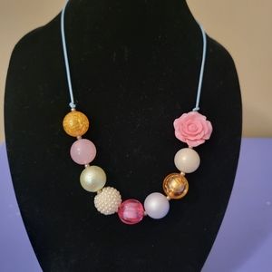 Pretty pink rose beaded necklace